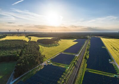 Businessfotografie Solarpark Groß Lubolz – Event & Drohne