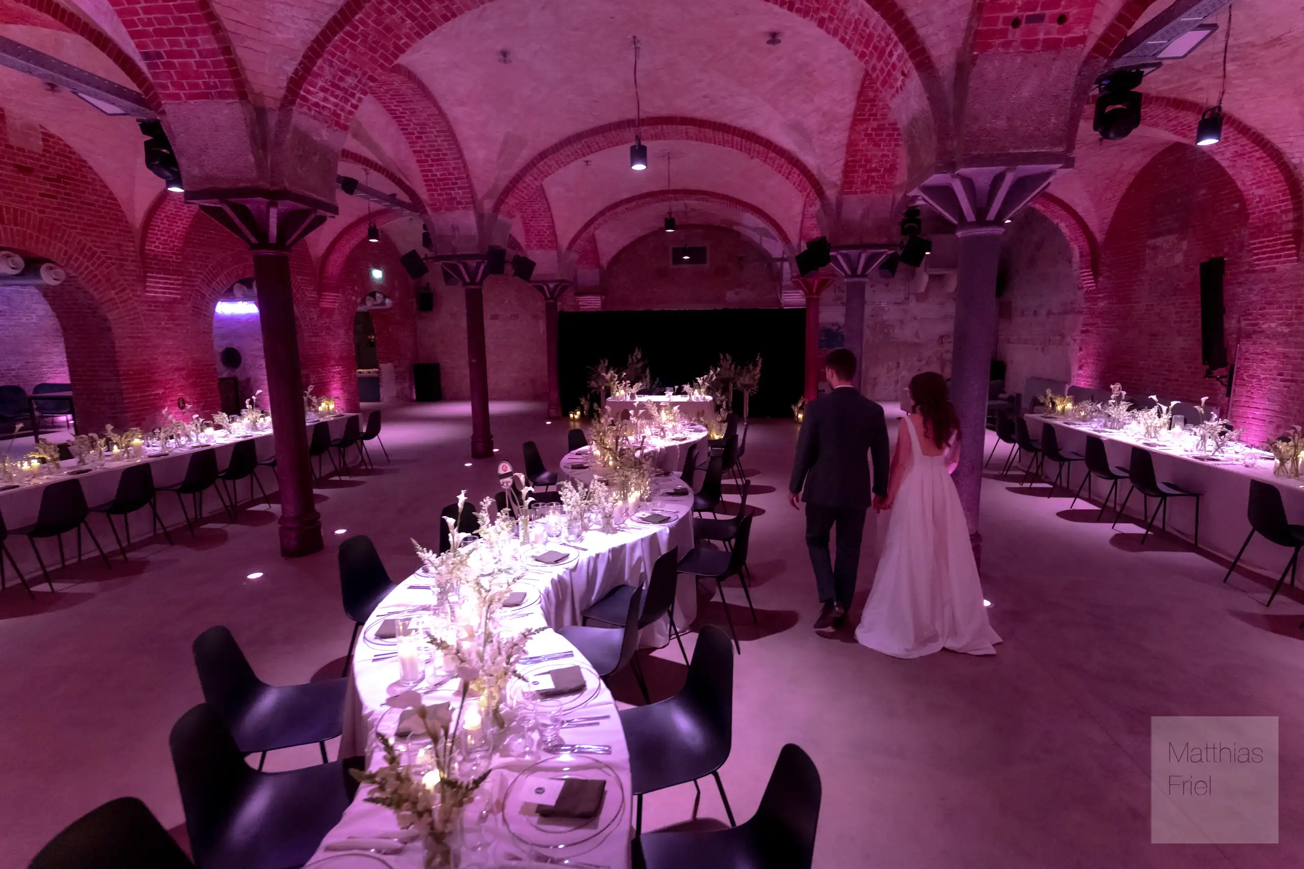 Hochzeit im DEEP Berlin: freie Trauung im Bötzow Bierkeller 53 Hochzeit im DEEP Berlin: freie Trauung im Bötzow Bierkeller